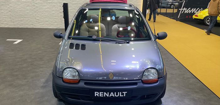 , Dernière actualité toute fraiche : Le stand de Renault au Salon Rétromobile 2023